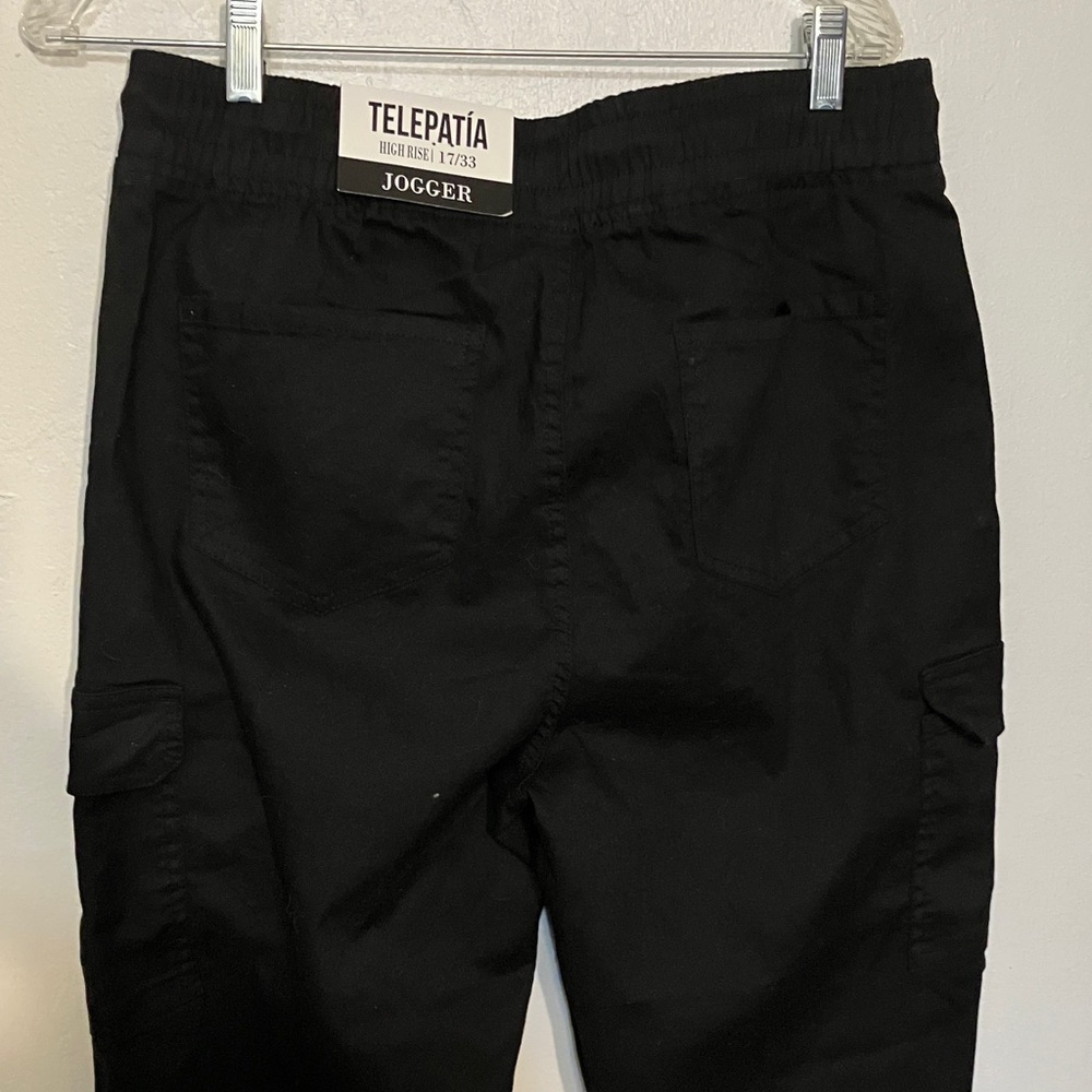 NWT Telepatia cropped jogger with cargo pockets cotton size Large 23” inseam - Picture 4 of 7